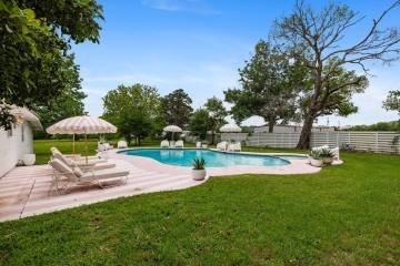 33ec765e-aa43-48c4-a6aa-9ea38e6fabf0